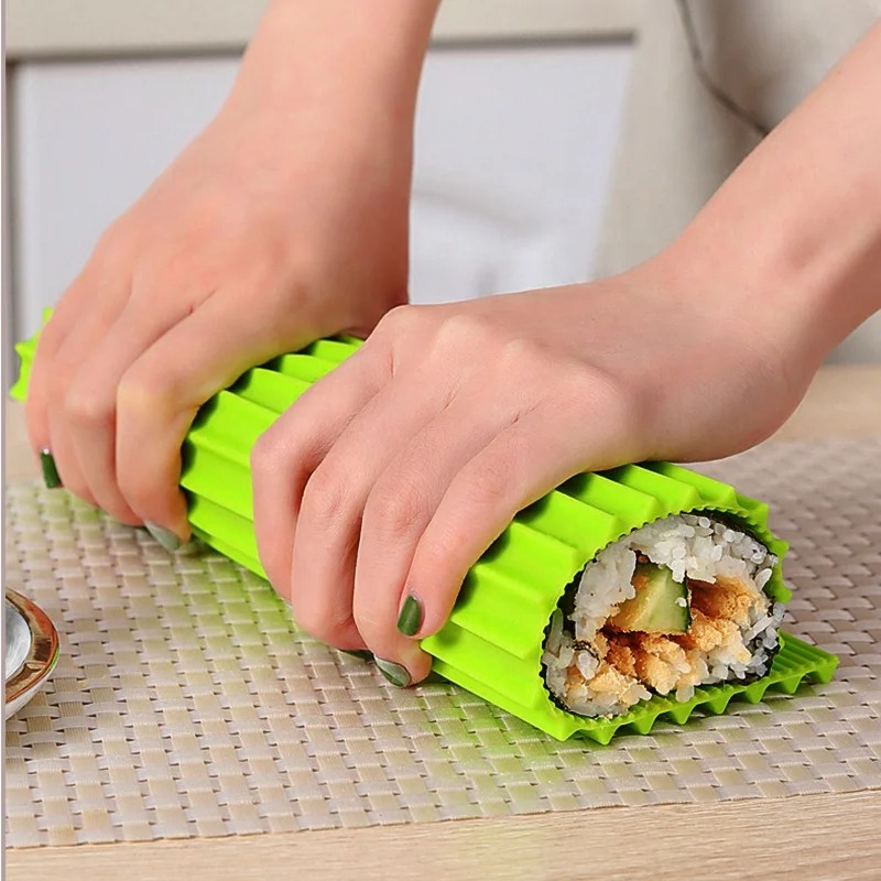シリコーンハンドロール寿司ローリングカーテン竹模造日本の寿司 - Sushi Making Kit のレビューと価格